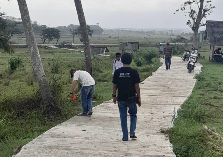 Jalankan Fungsi Pengawasan, BPD Malingping Selatan Cek Kegiatan Infrastruktur Desa